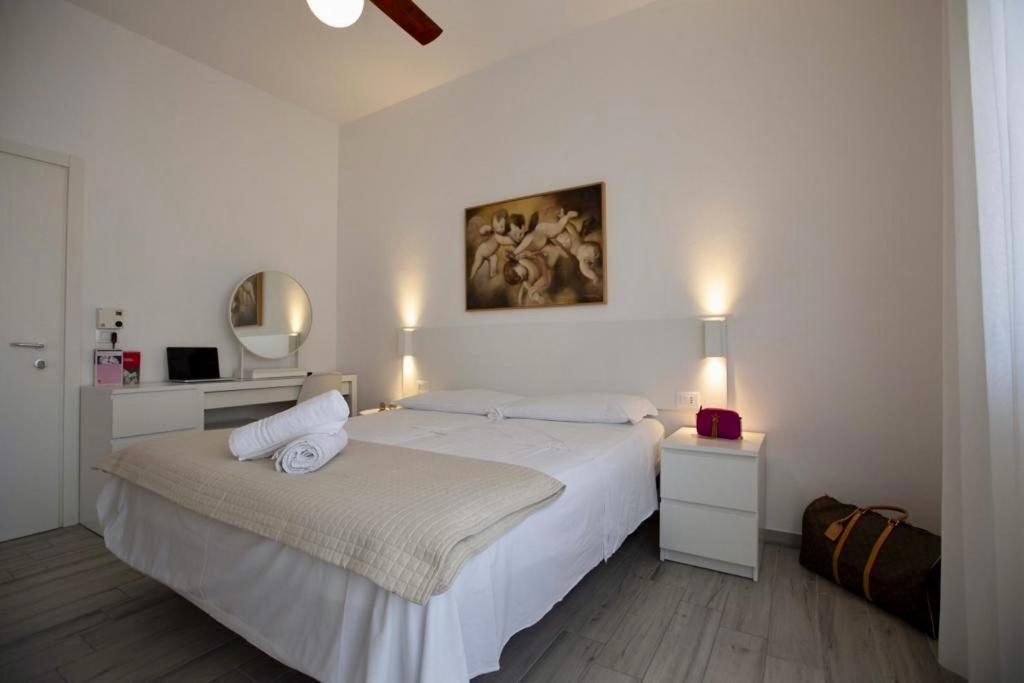 Hotel Elite Cervia Buitenkant foto