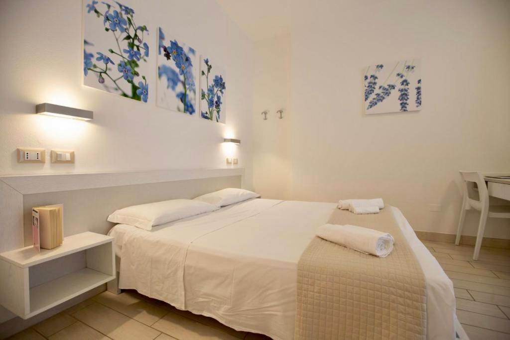 Hotel Elite Cervia Buitenkant foto