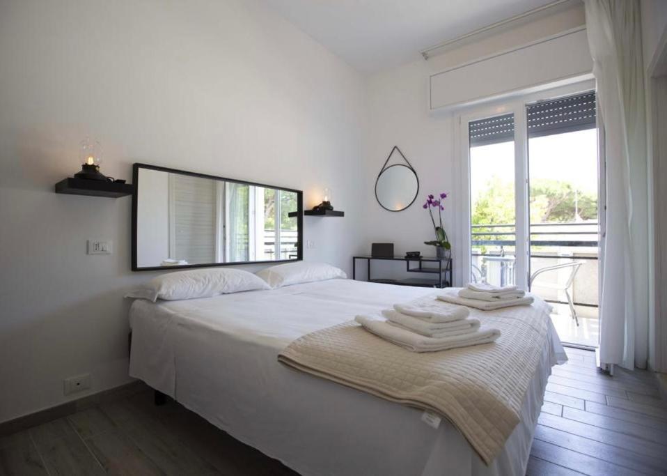 Hotel Elite Cervia Buitenkant foto