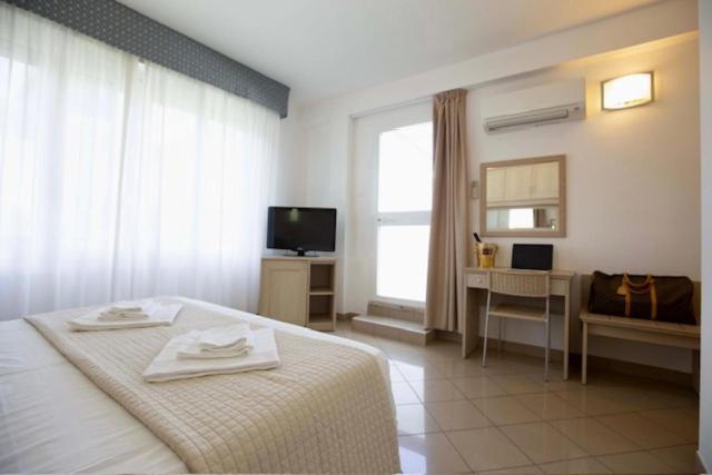 Hotel Elite Cervia Buitenkant foto